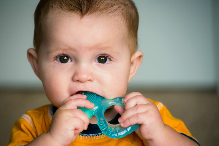 Primeros dientes bebé