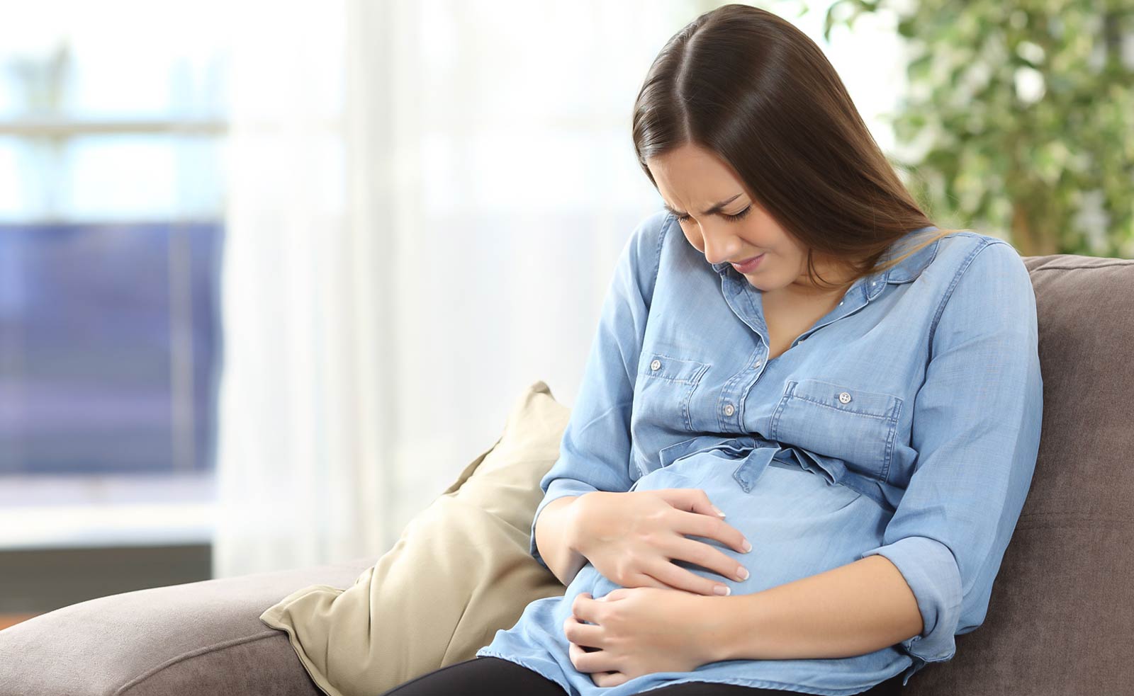 Cómo Reconocer los Primeros Síntomas del Trabajo de Parto - Mira cuáles son