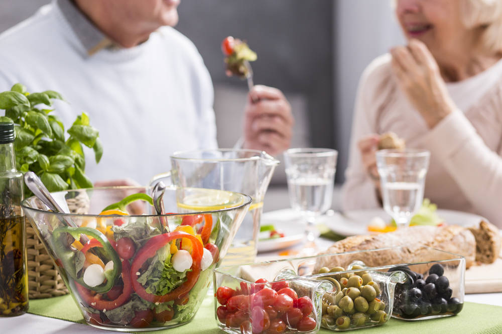 Aprende Por Qué la Dieta de uno Debe Cambiar según su Edad - Leer Más