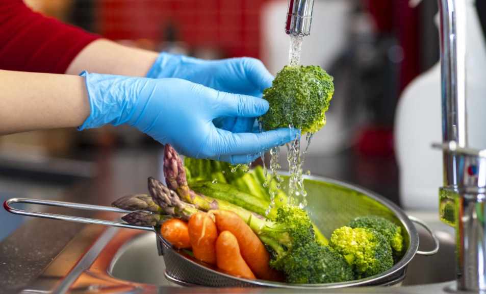 Cómo Desinfectar la Carne y otros Alimentos que no Deben Lavarse - Aprende Aquí